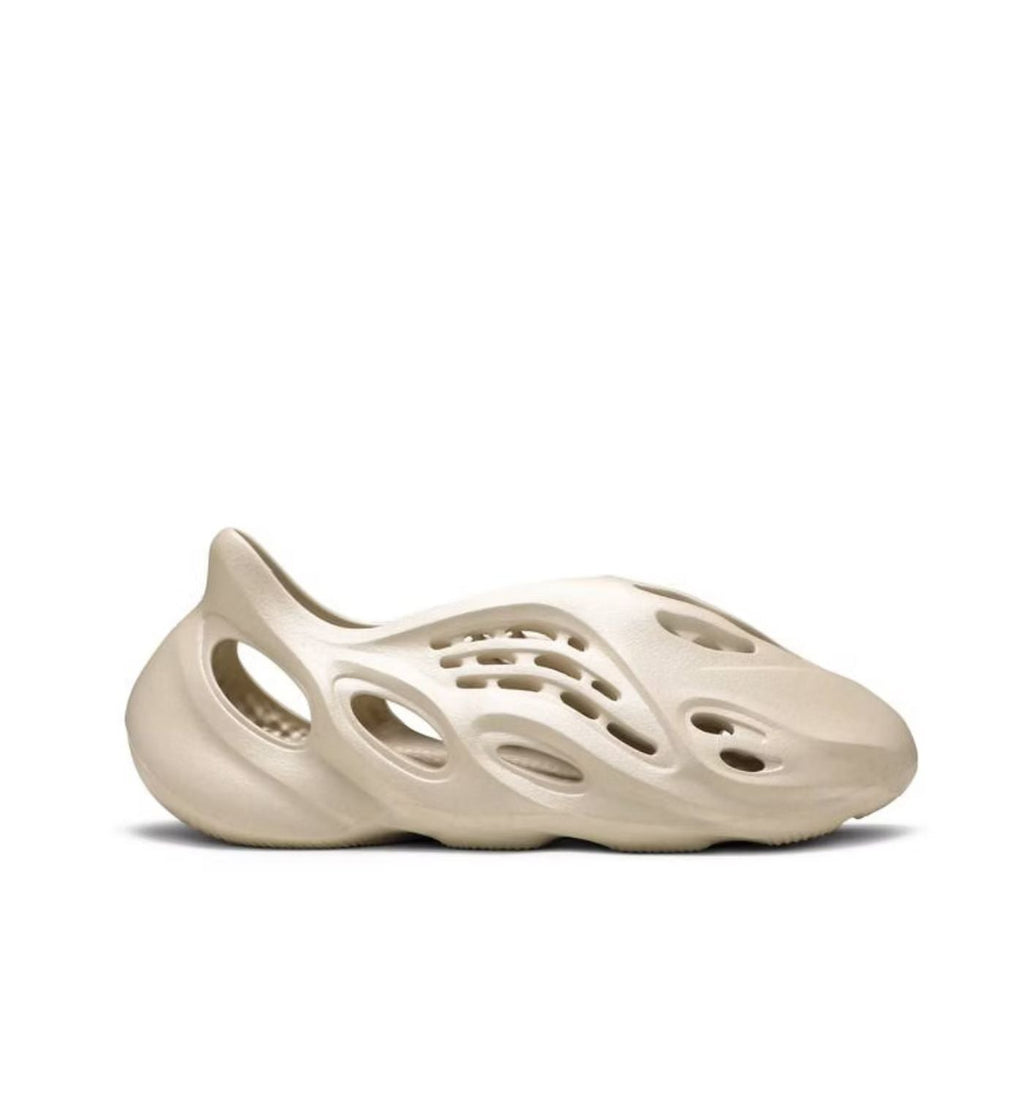 Yeezy Foam Runner 'Sand'