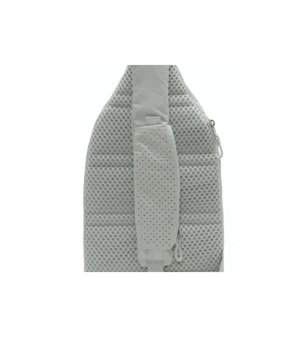 Nike Sportswear Essentials Sling Bag (8L) Light Silver/Light Silver/Sail
