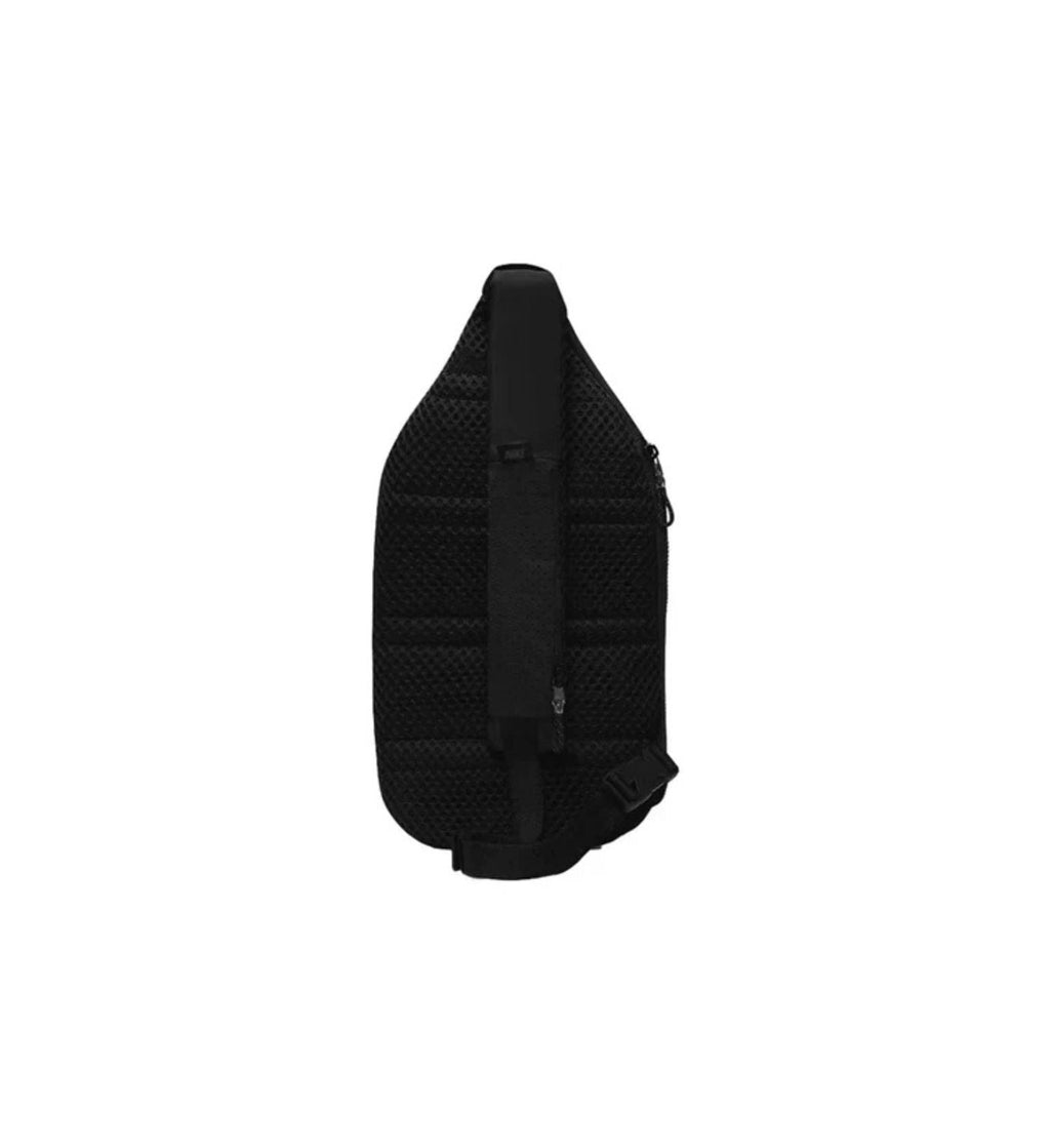 Nike Sportswear Essentials Sling Bag (8L) Black/Black/Ironstone