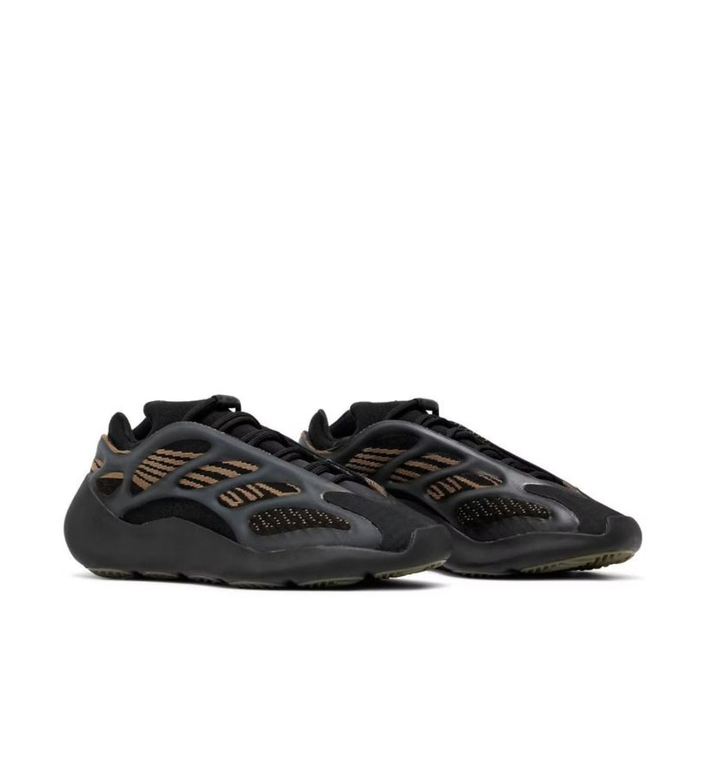 Yeezy 700 V3 'Clay Brown'