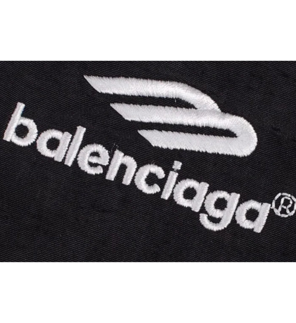 Balenciaga sweatshirt winter black logo
